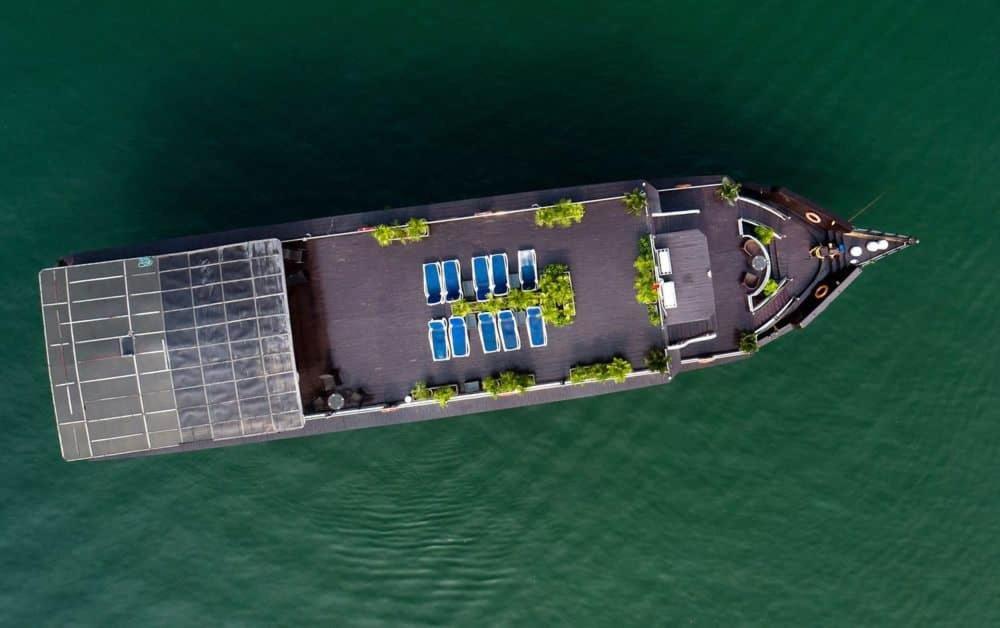 Majestic Halong Cruise Hotel Ha Long Exterior photo