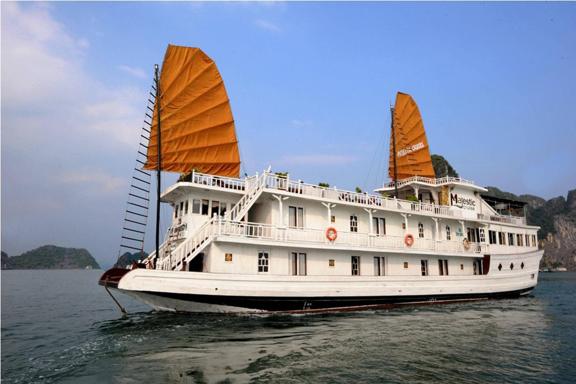 Majestic Halong Cruise Hotel Ha Long Exterior photo